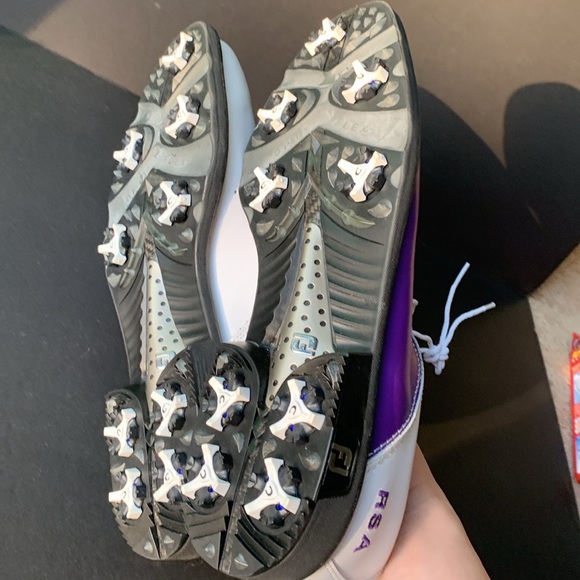 Footjoy Icon Traditional Golf Shoes White W/ Purple (11.5) - Picture 3 of 6